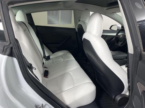 2021 Tesla Model 3 Performance