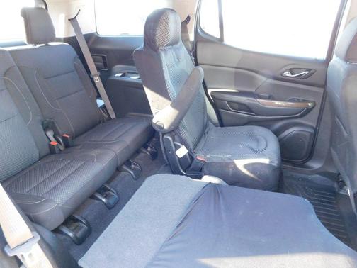 2021 GMC Acadia FWD SLE