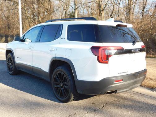 2021 GMC Acadia FWD SLE