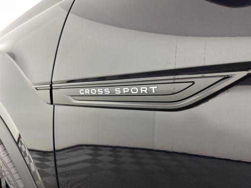 2025 Volkswagen Atlas Cross Sport 2.0T SEL