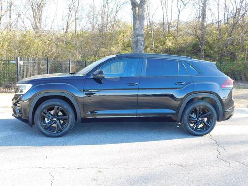 2025 Volkswagen Atlas Cross Sport 2.0T SEL