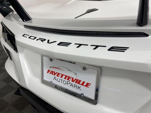 2024 Chevrolet Corvette Stingray w/2LT