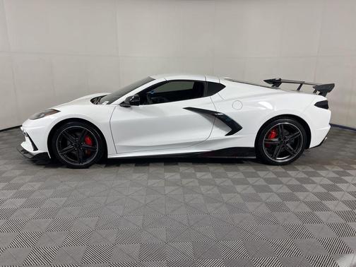 2024 Chevrolet Corvette Stingray w/2LT