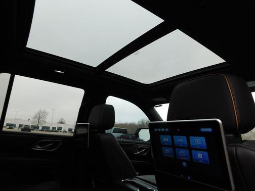 2022 GMC Yukon 4WD AT4