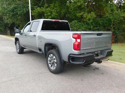 2025 Chevrolet Silverado 2500 Custom