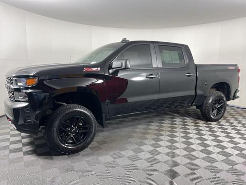2022 Chevrolet Silverado 1500 Custom Trail Boss