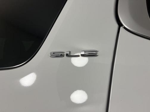 2023 GMC Acadia FWD SLE