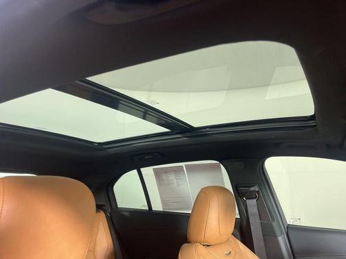Deep Sea Metallic 2024 Cadillac XT4 Sport