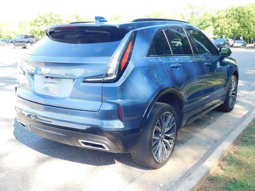 Deep Sea Metallic 2024 Cadillac XT4 Sport