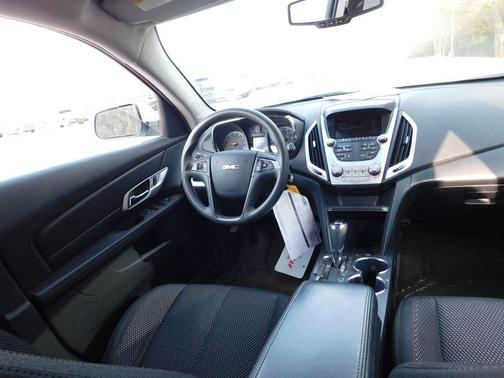 2017 GMC Terrain SLE-1