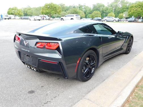 Watkins Glen Gray Metallic 2017 Chevrolet Corvette Stingray
