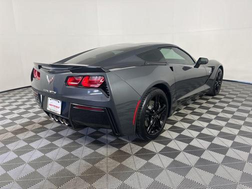 Watkins Glen Gray Metallic 2017 Chevrolet Corvette Stingray