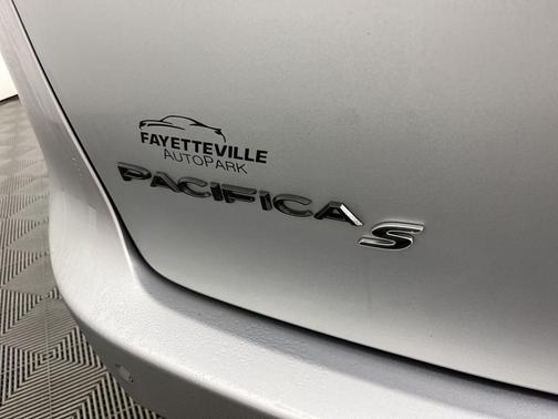 2021 Chrysler Pacifica Touring