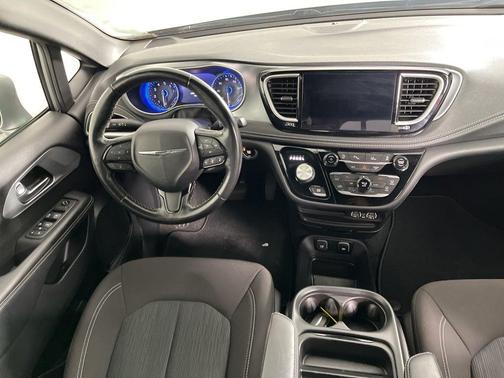 2021 Chrysler Pacifica Touring
