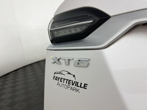 2025 Cadillac XT6 Sport AWD