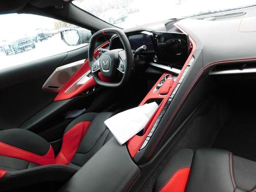 2024 Chevrolet Corvette Stingray w/2LT