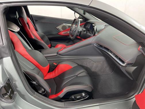 2024 Chevrolet Corvette Stingray w/2LT