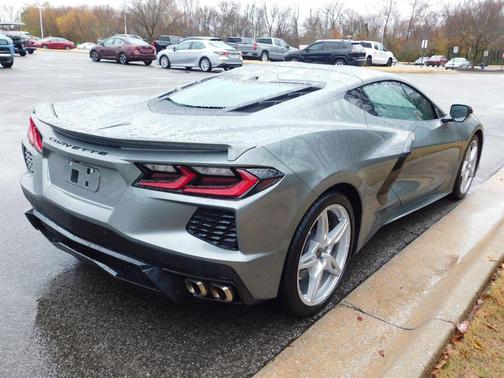 2024 Chevrolet Corvette Stingray w/2LT