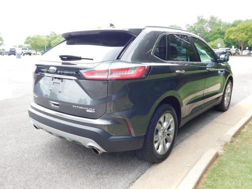 MAGNETIC METALLIC 2019 Ford Edge Titanium