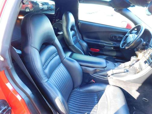 1999 Chevrolet Corvette Base