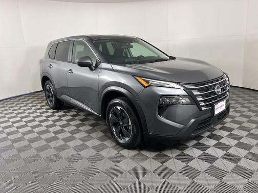 Gun Metallic 2025 Nissan Rogue SV