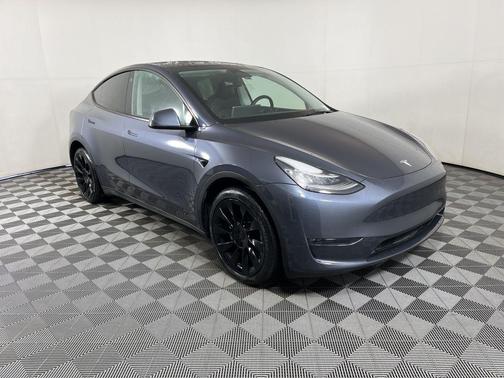 2023 Tesla Model Y Long Range Dual Motor All-Wheel Drive