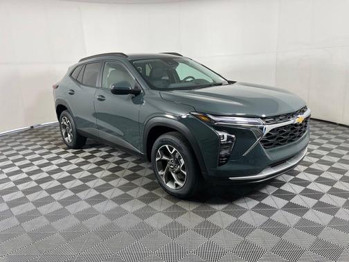 Cypress Gray 2026 Chevrolet Trax LT