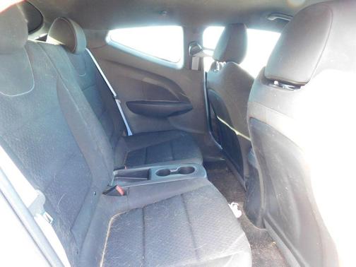 2019 Hyundai Veloster Base