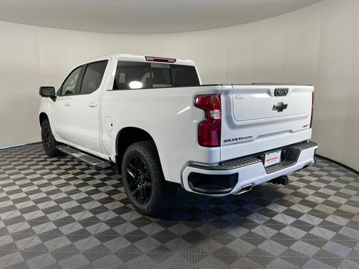 Summit White 2026 Chevrolet Silverado 1500 RST