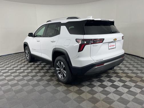 Summit White 2026 Chevrolet Equinox 1LT