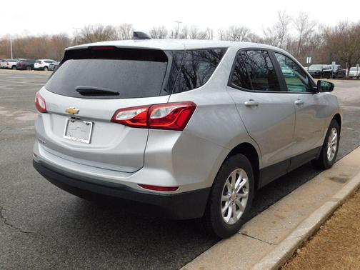 2020 Chevrolet Equinox LS