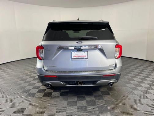 ICONIC SILVER METALLIC 2021 Ford Explorer Limited