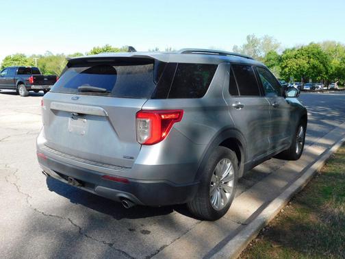 ICONIC SILVER METALLIC 2021 Ford Explorer Limited