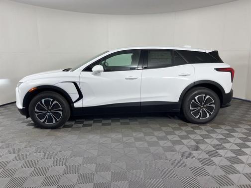 2026 Chevrolet Blazer EV AWD LT