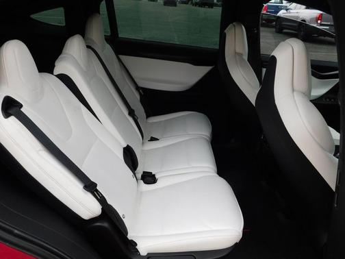 2019 Tesla Model X Long Range