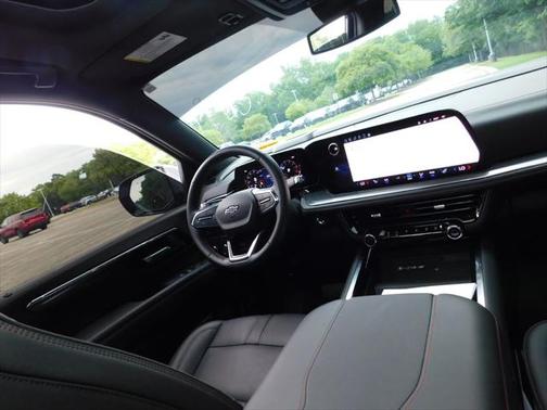 2025 Chevrolet Tahoe 4WD RST