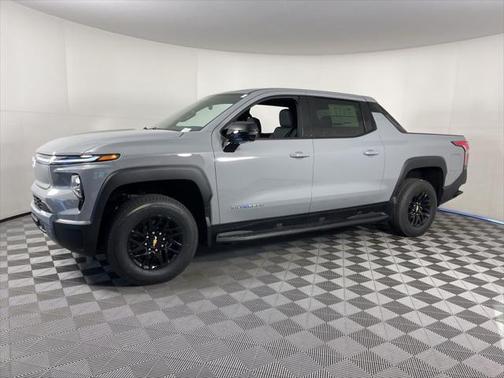 2025 Chevrolet Silverado EV LT