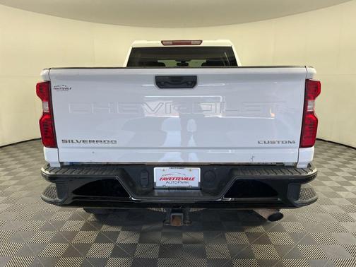 2022 Chevrolet Silverado 2500 Custom