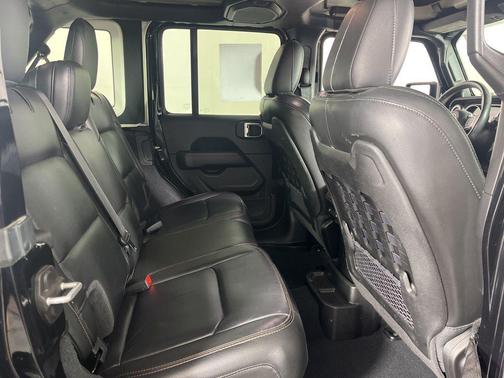 2022 Jeep Wrangler Unlimited Rubicon 392