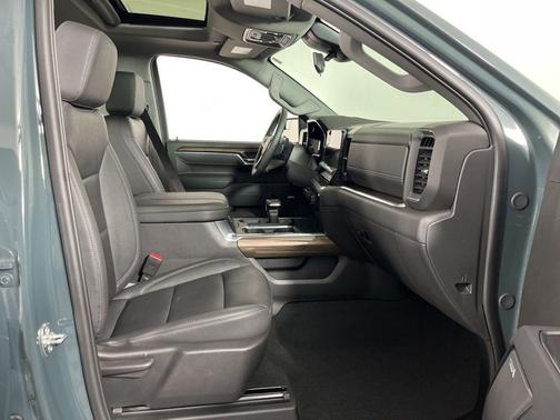 Cypress Gray 2025 Chevrolet Silverado 1500 LT Trail Boss