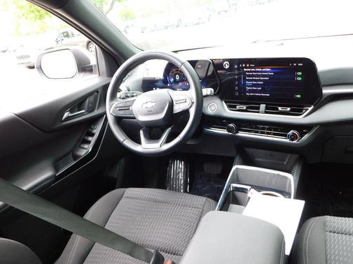 Summit White 2025 Chevrolet Equinox 1LT