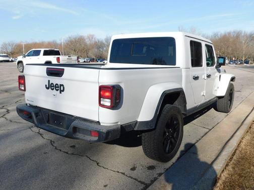 2024 Jeep Gladiator Nighthawk