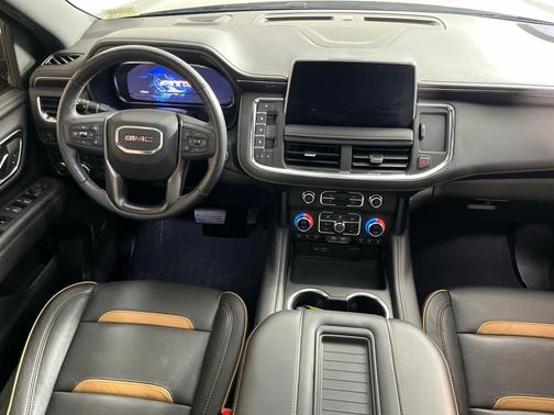 Onyx Black 2022 GMC Yukon 4WD AT4
