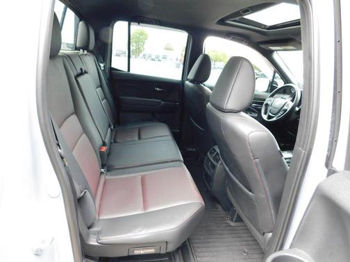 2022 Honda Ridgeline Black