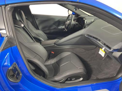 2024 Chevrolet Corvette Stingray w/1LT