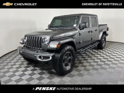 2022 Jeep Gladiator Sport S