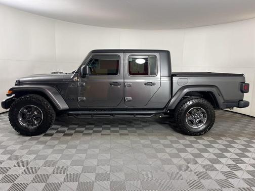 2022 Jeep Gladiator Sport S