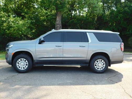 2021 Chevrolet Suburban LT