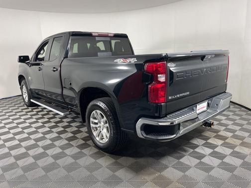 Black 2020 Chevrolet Silverado 1500 LT
