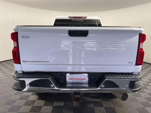 Summit White 2021 Chevrolet Silverado 2500 LT